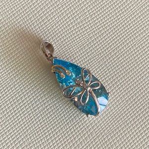 Pear shape Blue Topaz Pendant